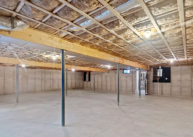 Expert Crawl Space Cleanup: Your Crawl Space Restoration Team in Ball Ground, GA
